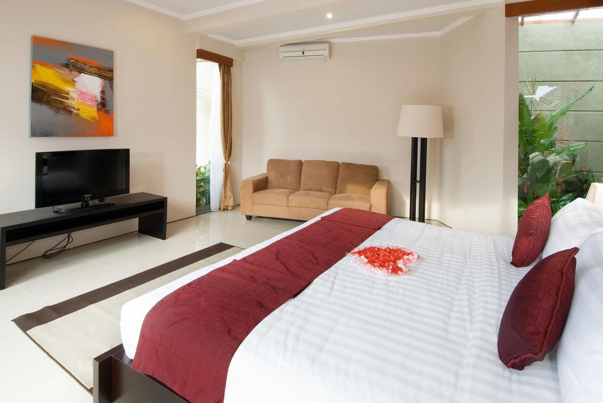 Bali Swiss Villa Seminyak Eksteriør bilde
